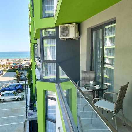 Orange Summer Apartment Spa Pools Beach Resort Mamaia Exterior foto